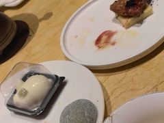 -雍和会海鲜姿造自助(湖东路店)