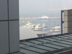 -青岛海尔洲际酒店