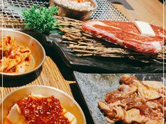 -鑫釜山海鲜烧烤(鑫丰国际店)