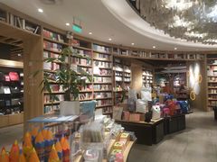 -覔书店(壹方城店)