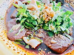 -茅屋大酒店