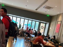 大堂-星巴克(长沙友阿奥特莱斯店)