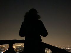 -鬼笑石后山停车场