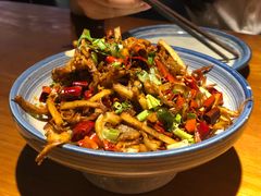 -觅山云南菜(泊富ICITY店)