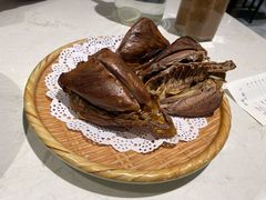 黄泥烧鸽子-燕郊烧鸽子(酷车小镇店)