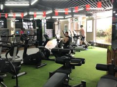 -贝菲特游泳健身(徐泾店)