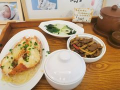 -雪梅月子中心(华侨城店)
