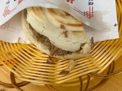 -晓峰手工擀面皮(新民街总店)