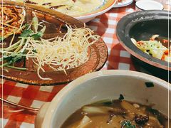 -老郑家东北春饼(龙悦居店)