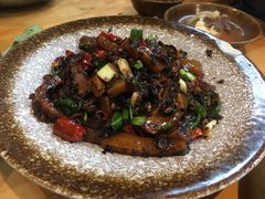 酸菜炒灰粑-苗阿哥