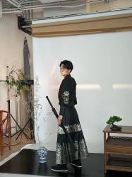 -绝对人气写真艺术中心
