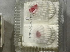 -红宝石·鲜奶小方·海派西点房(南丹店)