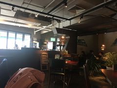 -Carbon莫卡哆·意大利复古集市餐厅(杭州大厦店)