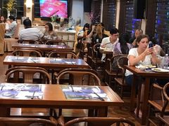 大堂-新龙船黄浦江餐饮游船官方自营店