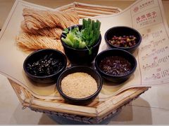 烙馍卷馓子-大张烙馍村(三环南路旗舰店)