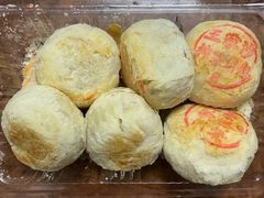 榨菜鲜肉月饼-王家沙点心店(南京西路总店)