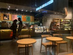 -星巴克臻选(深圳嘉里建设广场店)