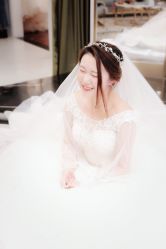 -拉瑞娜LaReine婚纱礼服高级定制