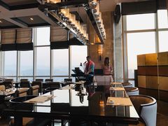 大堂-烟台中泽华羿铂尔曼酒店·汇·全日餐厅·高空海景自助