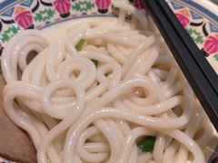 -鑫花溪牛肉米粉(东环大润发店)
