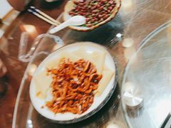 -东来菜馆•手抓海鲜家常菜•海鲜锅贴(鸽子窝店)