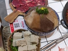 -旧街市鲜货老火锅(大光路店)