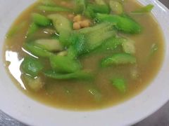 -辣螃铠盆盆蟹大排档(海昌店)