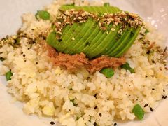牛油果拌饭-小食院简餐厅