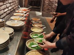 自助调料区-小龙坎火锅(华凌店)