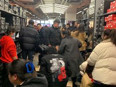 -NIKE上海青浦优选体验店