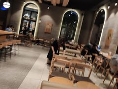 大堂-星巴克臻选(福州东百中心分店)