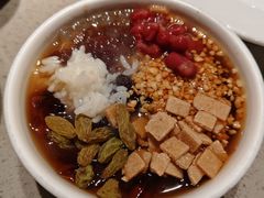 -海底捞火锅(九久奥特莱斯店)