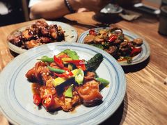 辣炒秘制滷猪蹄-静一餐厅·湖北菜(前门创始店)