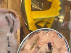 -旧街市鲜货老火锅(大光路店)