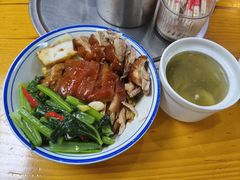 -明姨仔潮汕美食·碳炉猪脚·汕尾牛腩饭·起片鸡煲(起义路店)