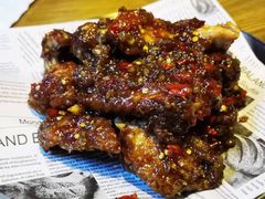辣椒蒜香-三通炸鸡·삼통치킨