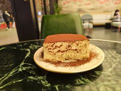 -chenity  cafe