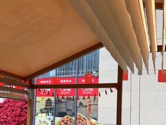 -肥肥虾庄·金牌油焖大虾(汉口城市广场店)