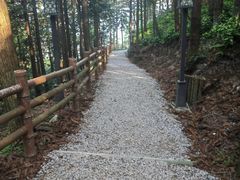 -天姥山