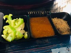 -胡悦里韩式烤肉(芝罘万达广场店)