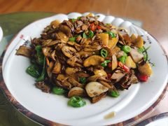 炒杂菌-陈记牛肉馆