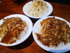 -胡须张鲁肉饭(美食文化馆店)