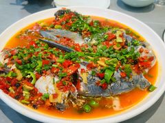 金牌剁椒鱼头-水边人家·鱼宴餐厅·淳鱼馆(千岛湖店)