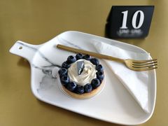 -UNI UNI(环亚凯瑟琳店)