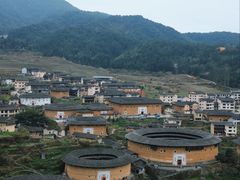 -初溪土楼群