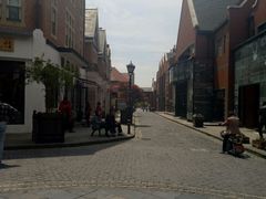 -钟书阁(松江泰晤士小镇店)