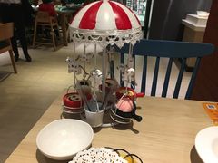 旋转木马-豪客来牛排(云山大道店)