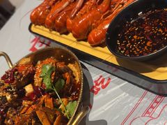 -肥肥虾庄·金牌油焖大虾(杨园滨江时代walk店)