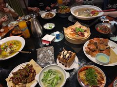 -川流不息·地道川菜·小龙虾(松东路店)