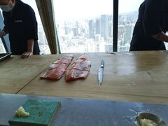 -伍贰赫兹·鮨合·烧鸟高空餐厅